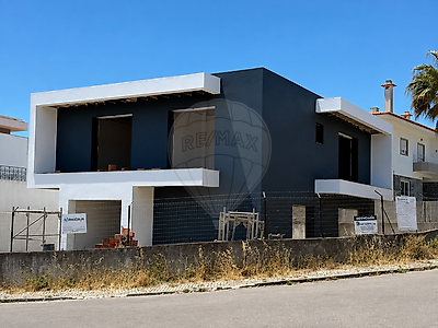 T4 em Odivelas — fotografia 1